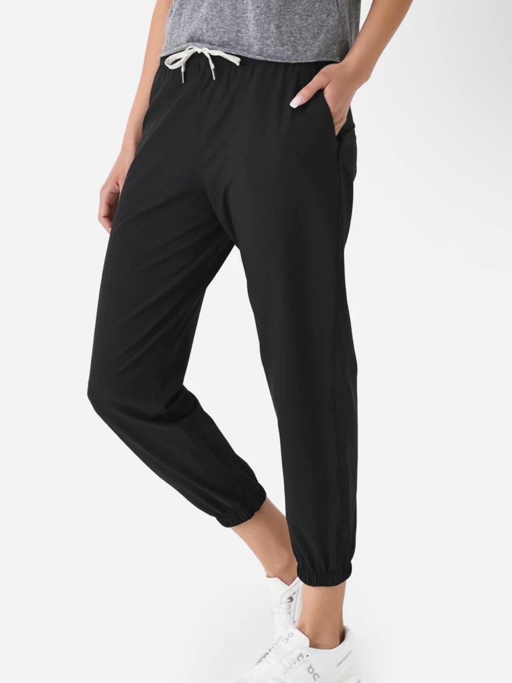 Vuori Women's Weekend Jogger medium - Picture 4 of 9